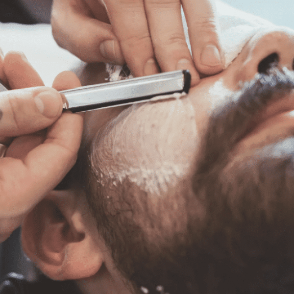 Барбершоп Кстово - стрижка + королевское бритьеоформление бороды